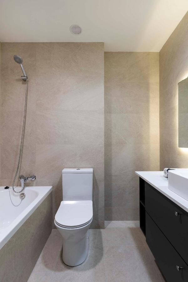 Agradable Casa Con Patio Interior. *